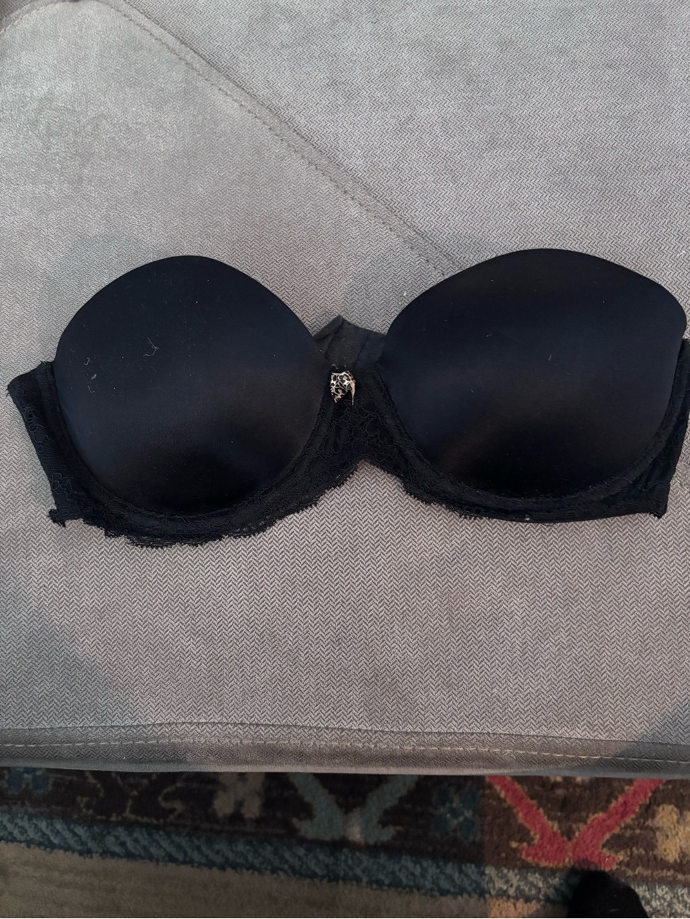 PINK Victoria's Secret Black Strapless Lace-Trim Bandeau Bra